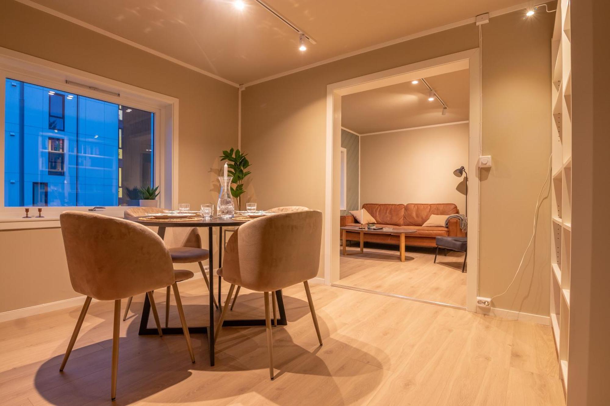 טרומסה Cozy And Spacious Apartment In City Centre מראה חיצוני תמונה