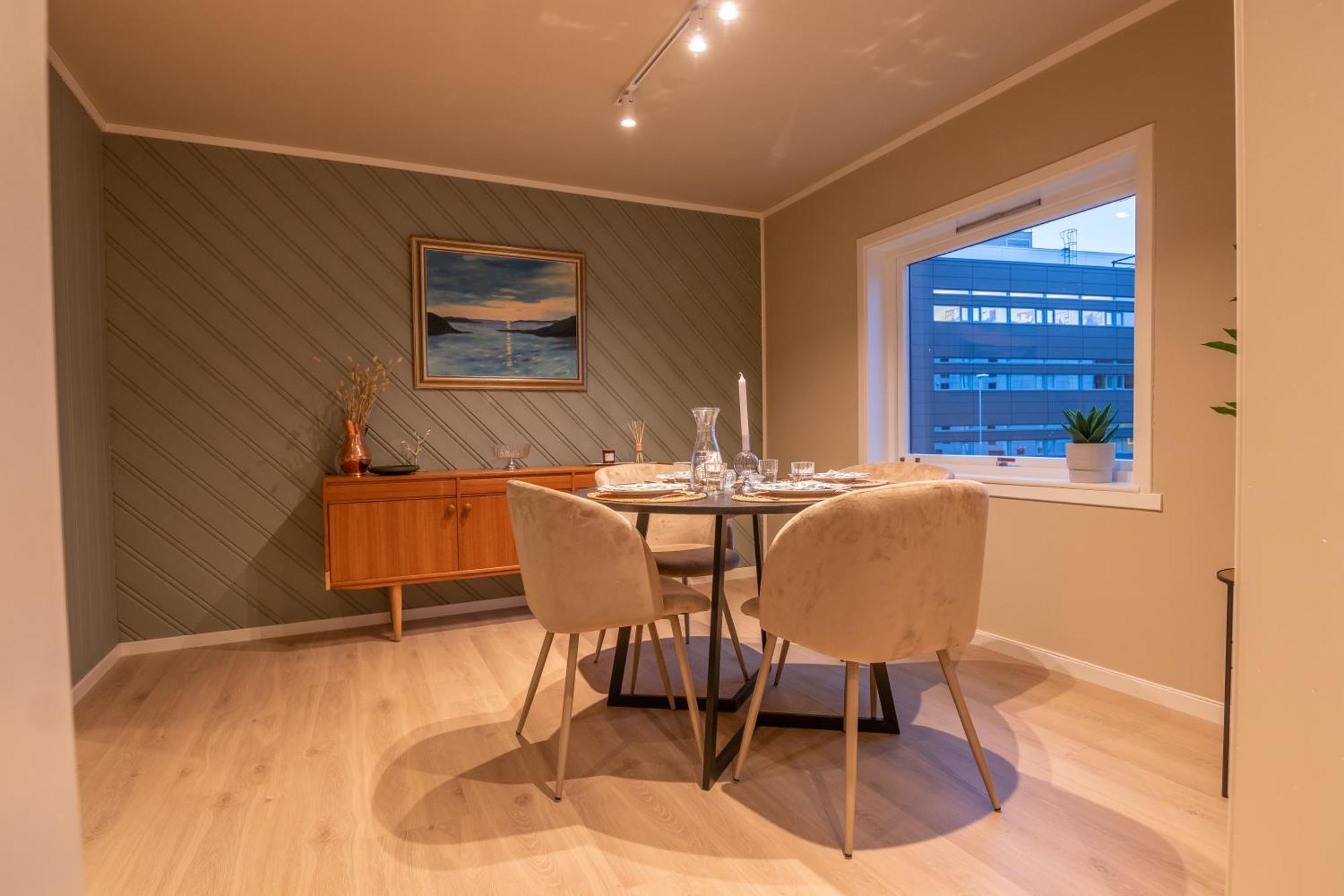 טרומסה Cozy And Spacious Apartment In City Centre מראה חיצוני תמונה