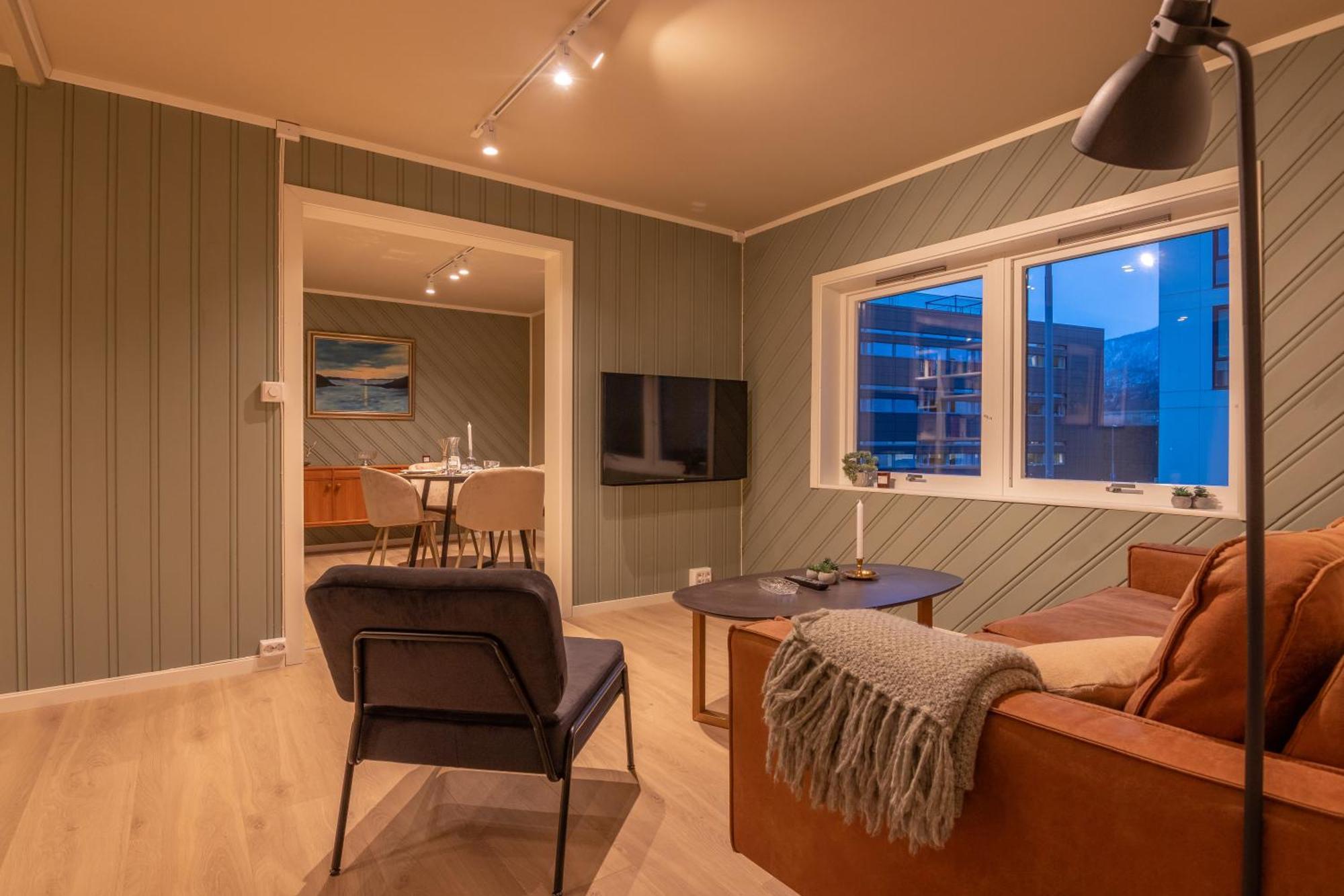 טרומסה Cozy And Spacious Apartment In City Centre מראה חיצוני תמונה